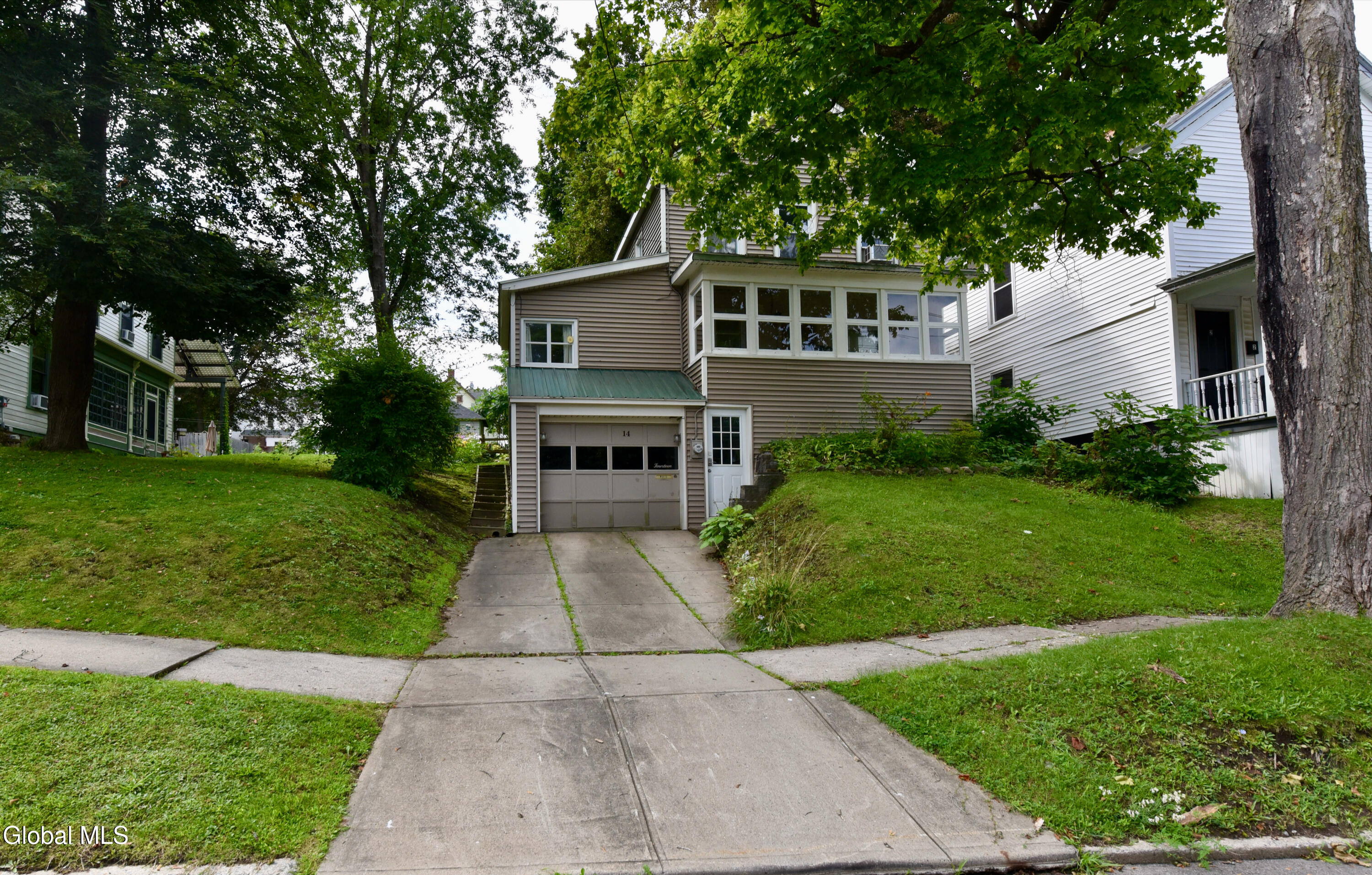 14 E Clinton Street Johnstown NY 12095
