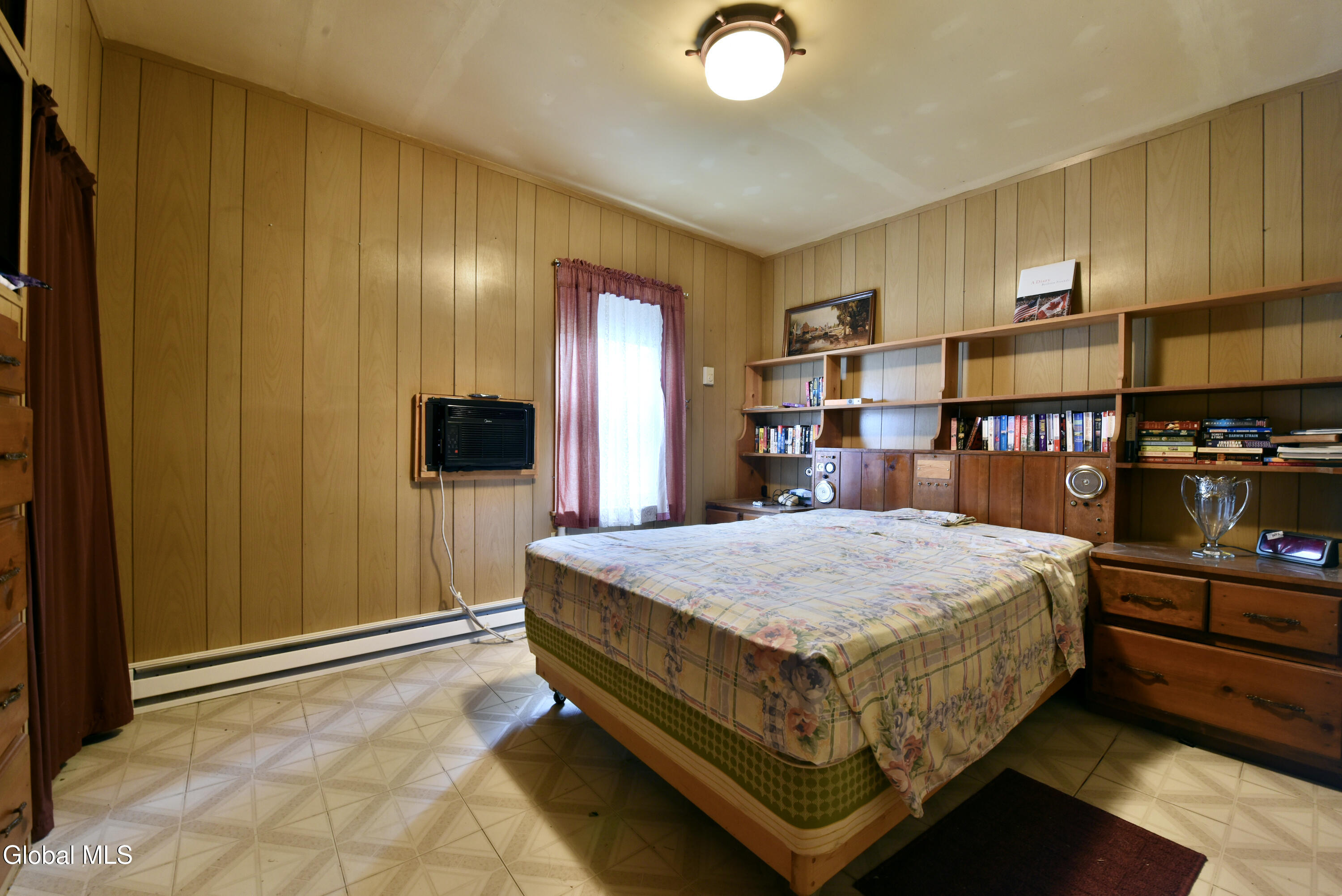 14 E Clinton Street Johnstown NY 12095