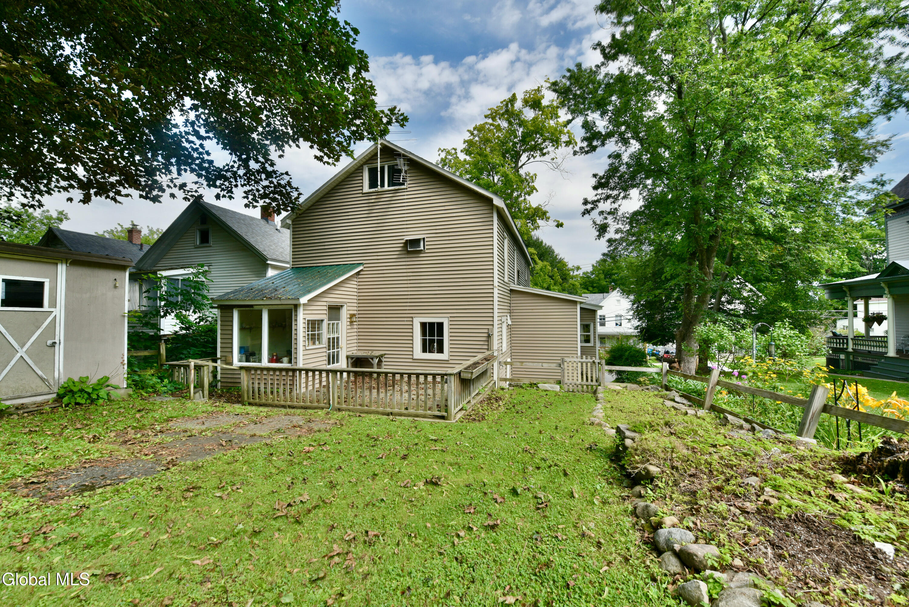 14 E Clinton Street Johnstown NY 12095