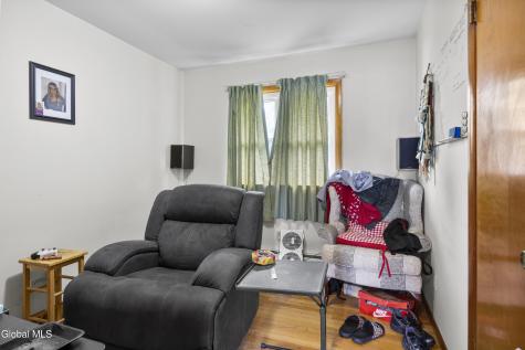 1253 Van Cortland Street Schenectady NY 12303