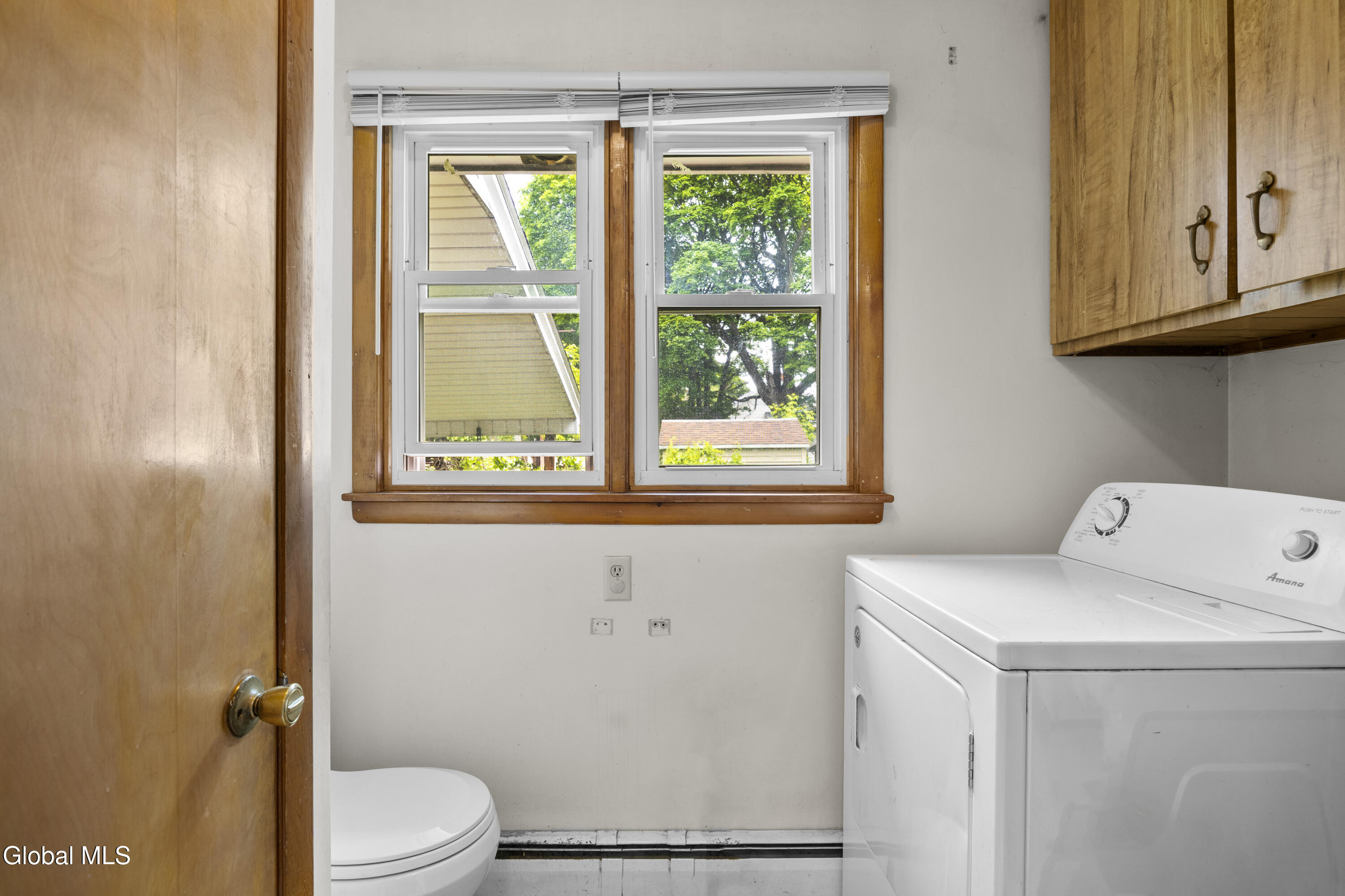 1253 Van Cortland Street Schenectady NY 12303