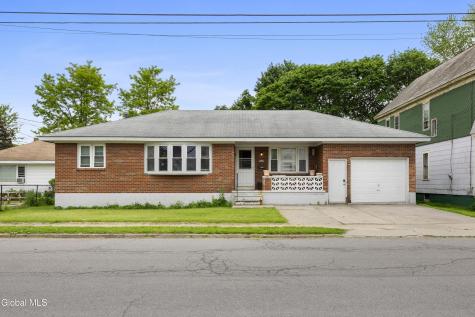 1253 Van Cortland Street Schenectady NY 12303