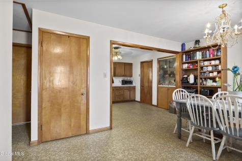 1253 Van Cortland Street Schenectady NY 12303