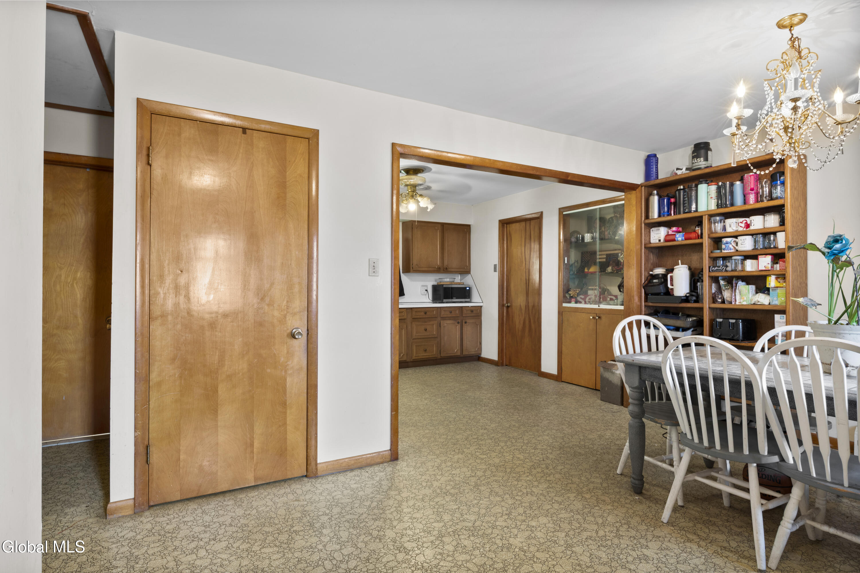 1253 Van Cortland Street Schenectady NY 12303