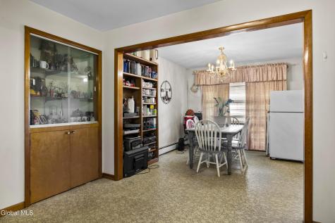 1253 Van Cortland Street Schenectady NY 12303