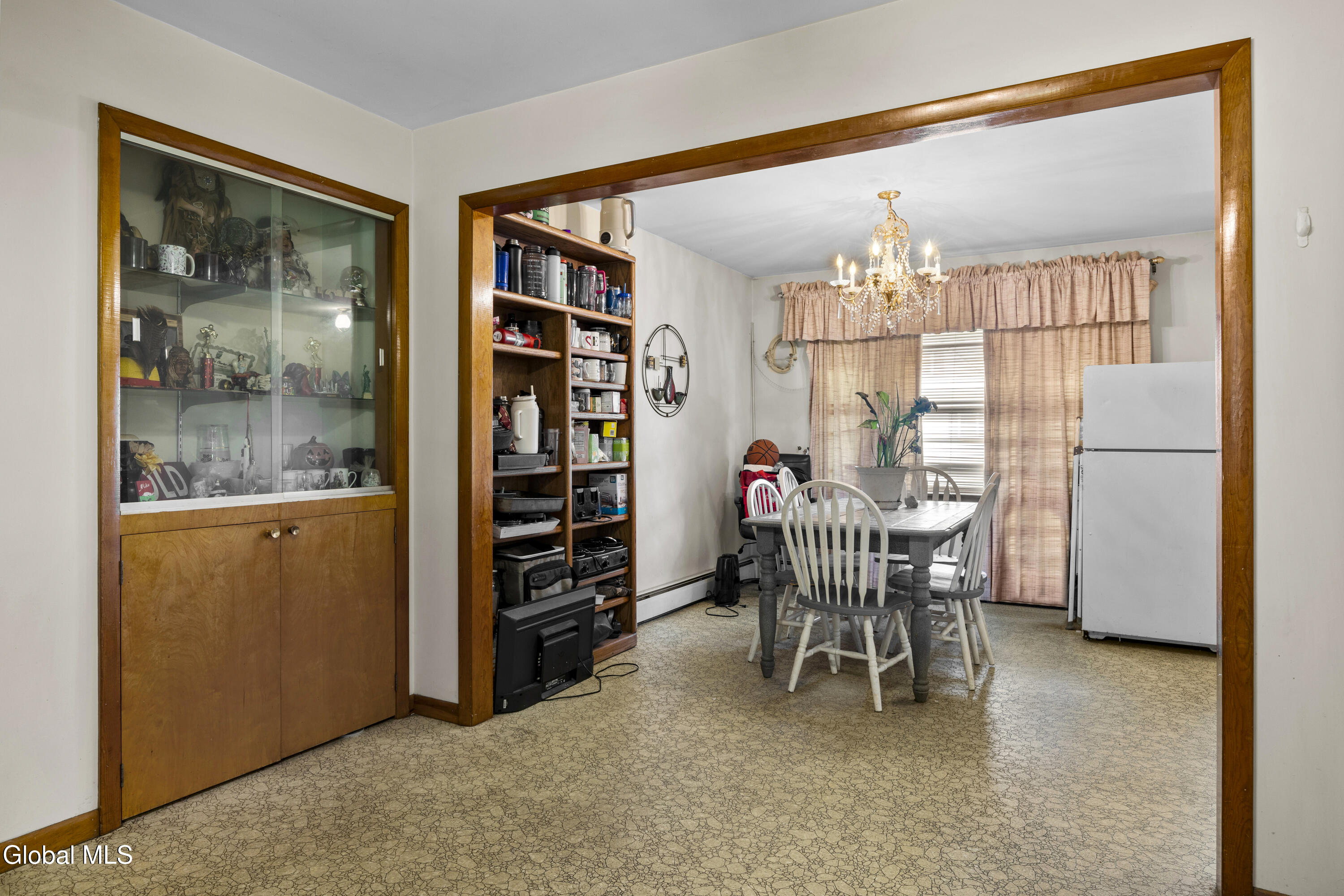 1253 Van Cortland Street Schenectady NY 12303