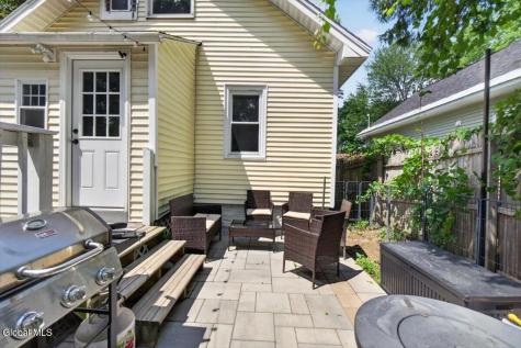 124 Gifford Road Schenectady NY 12304