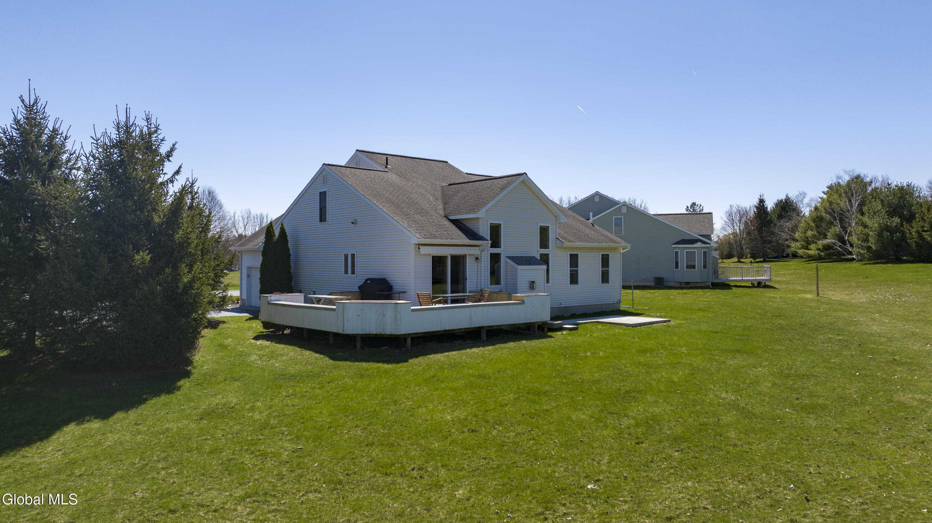 11 Mallard Cove Ballston Lake NY 12019