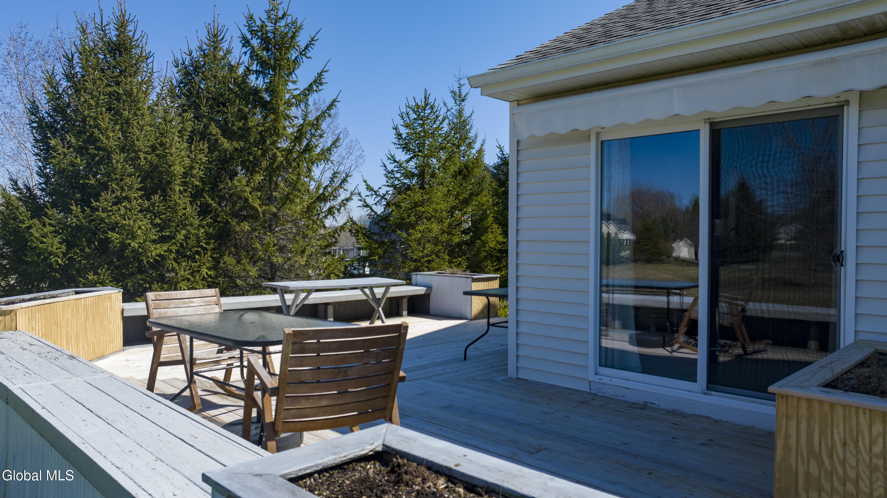 11 Mallard Cove Ballston Lake NY 12019