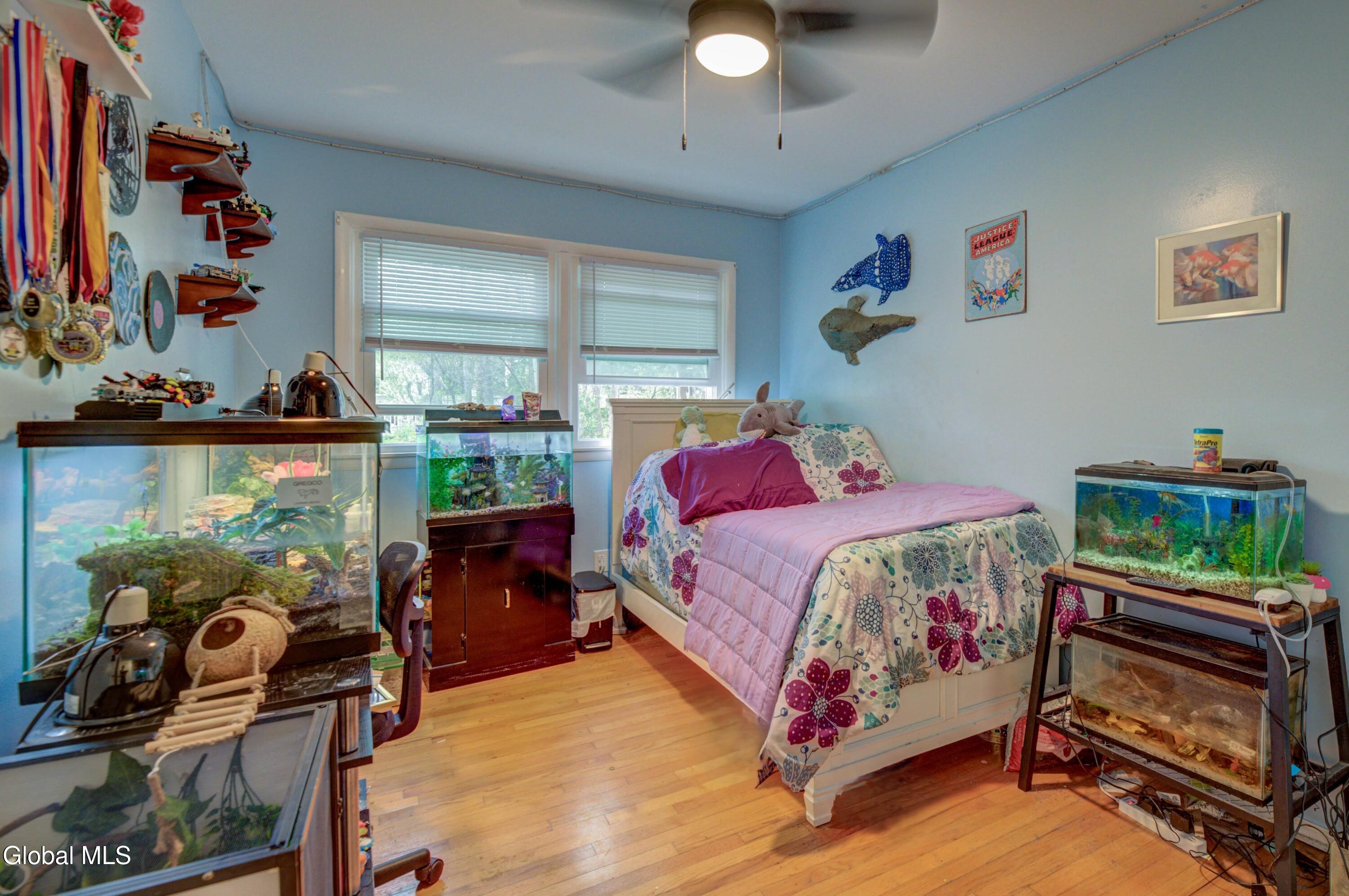 16 Vatrano Lane Loudonville NY 12211
