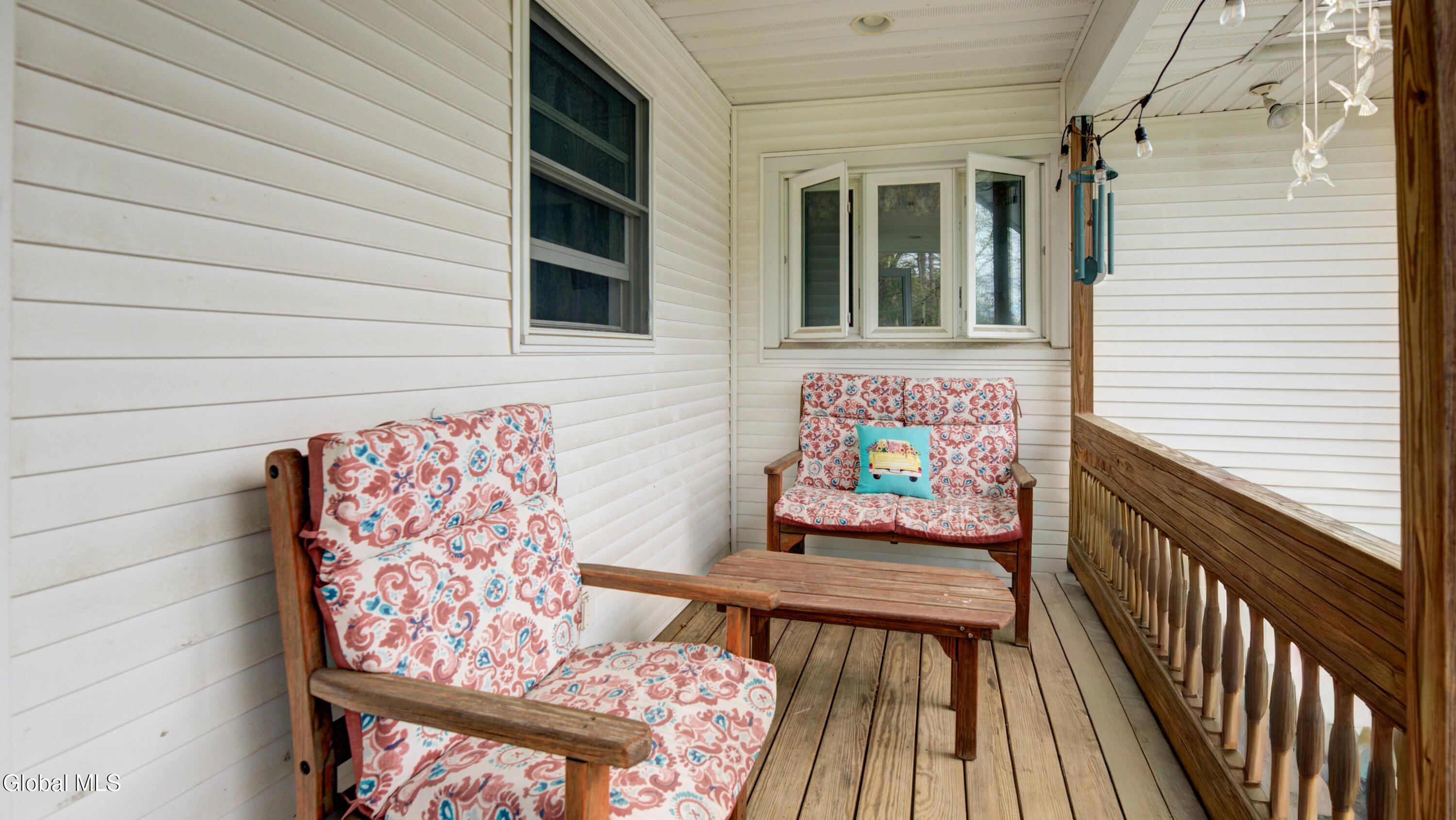 16 Vatrano Lane Loudonville NY 12211