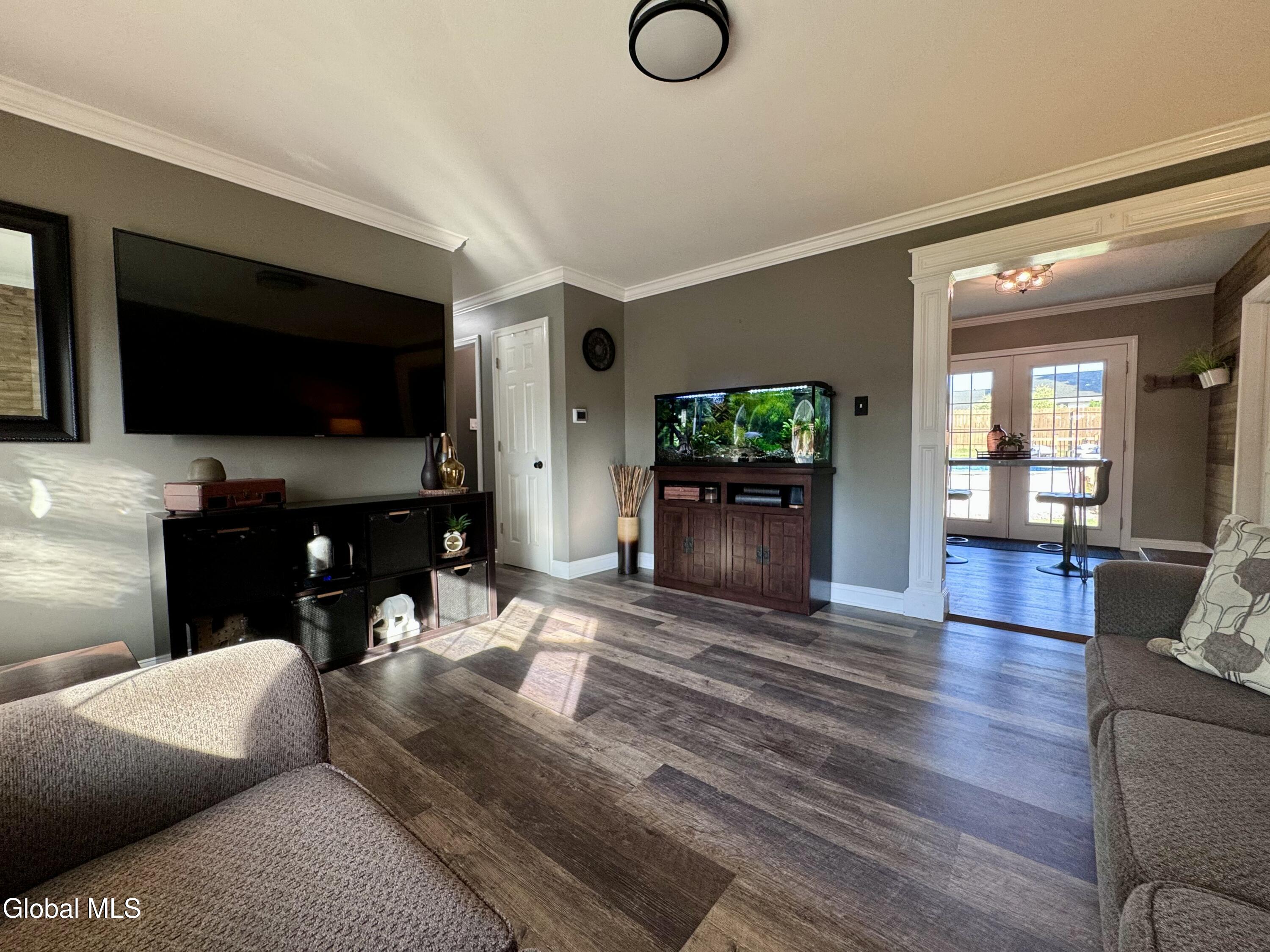 34 Venus Drive Loudonville NY 12211