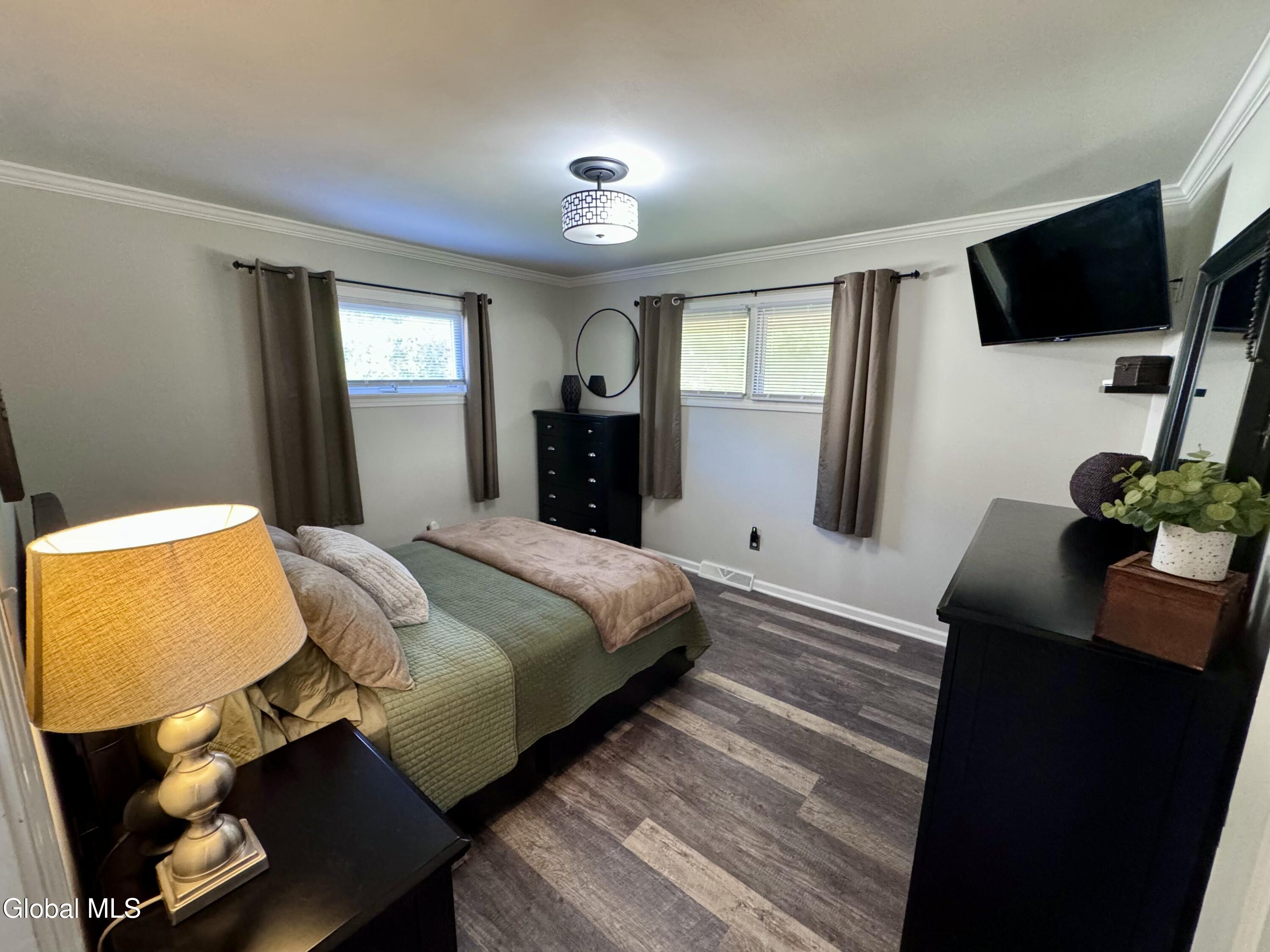 34 Venus Drive Loudonville NY 12211