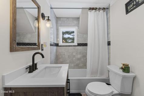 1371 Midline Road Amsterdam NY 12010