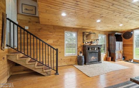 1371 Midline Road Amsterdam NY 12010