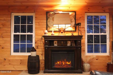 1371 Midline Road Amsterdam NY 12010