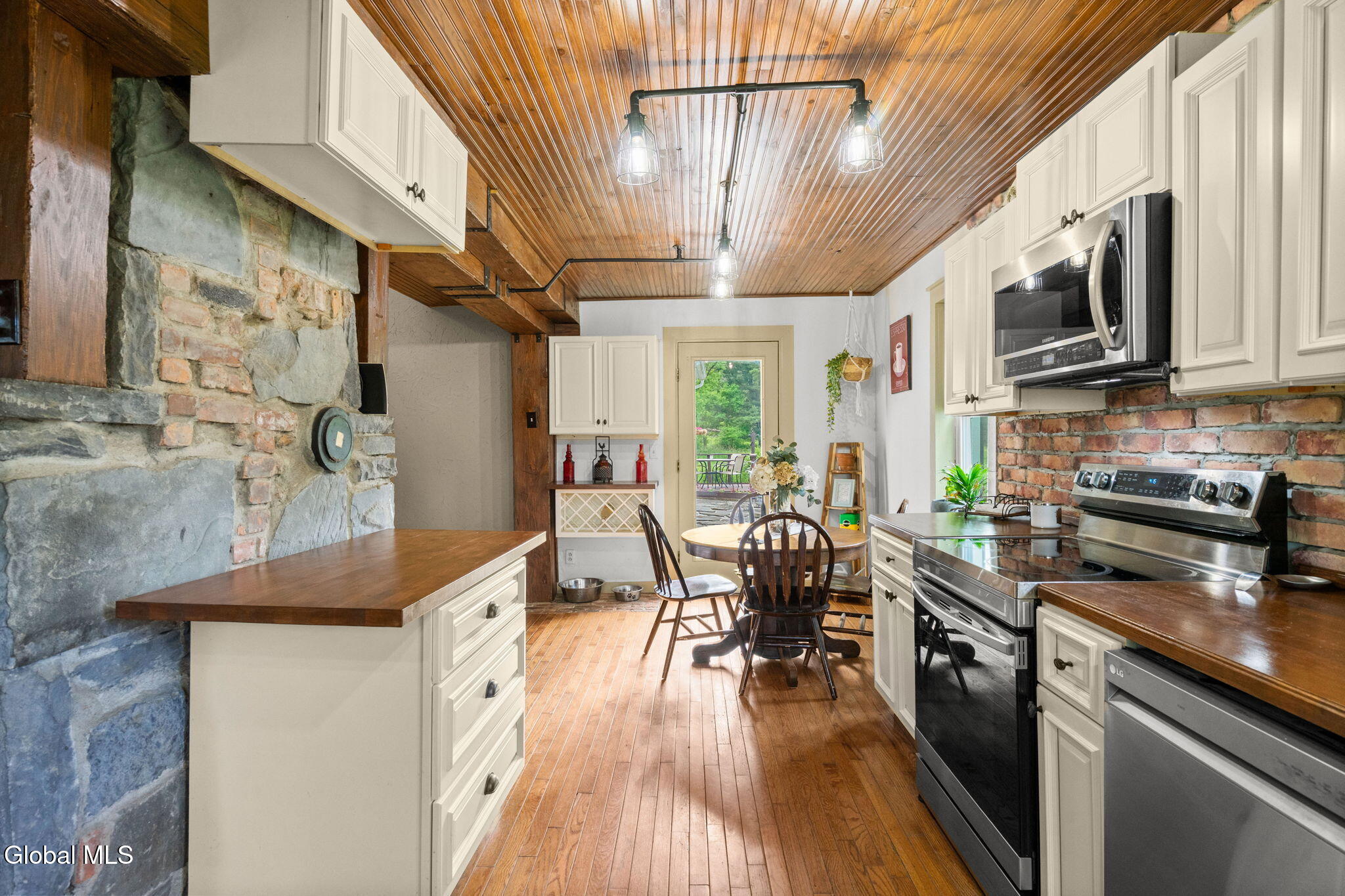 1161 County Route 408 Westerlo NY 12193