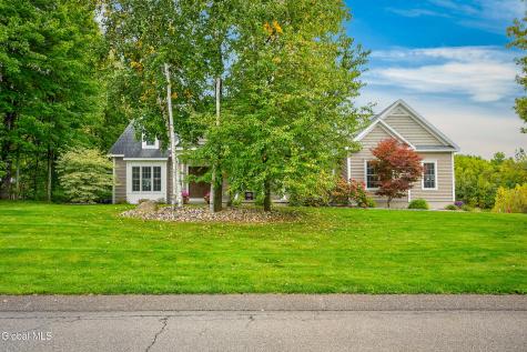 1027 Gideon Trace Scotia NY 12302