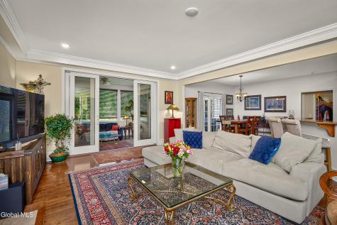 1027 Gideon Trace Scotia NY 12302