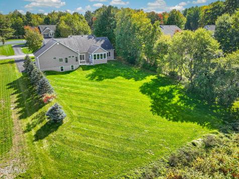 1027 Gideon Trace Scotia NY 12302