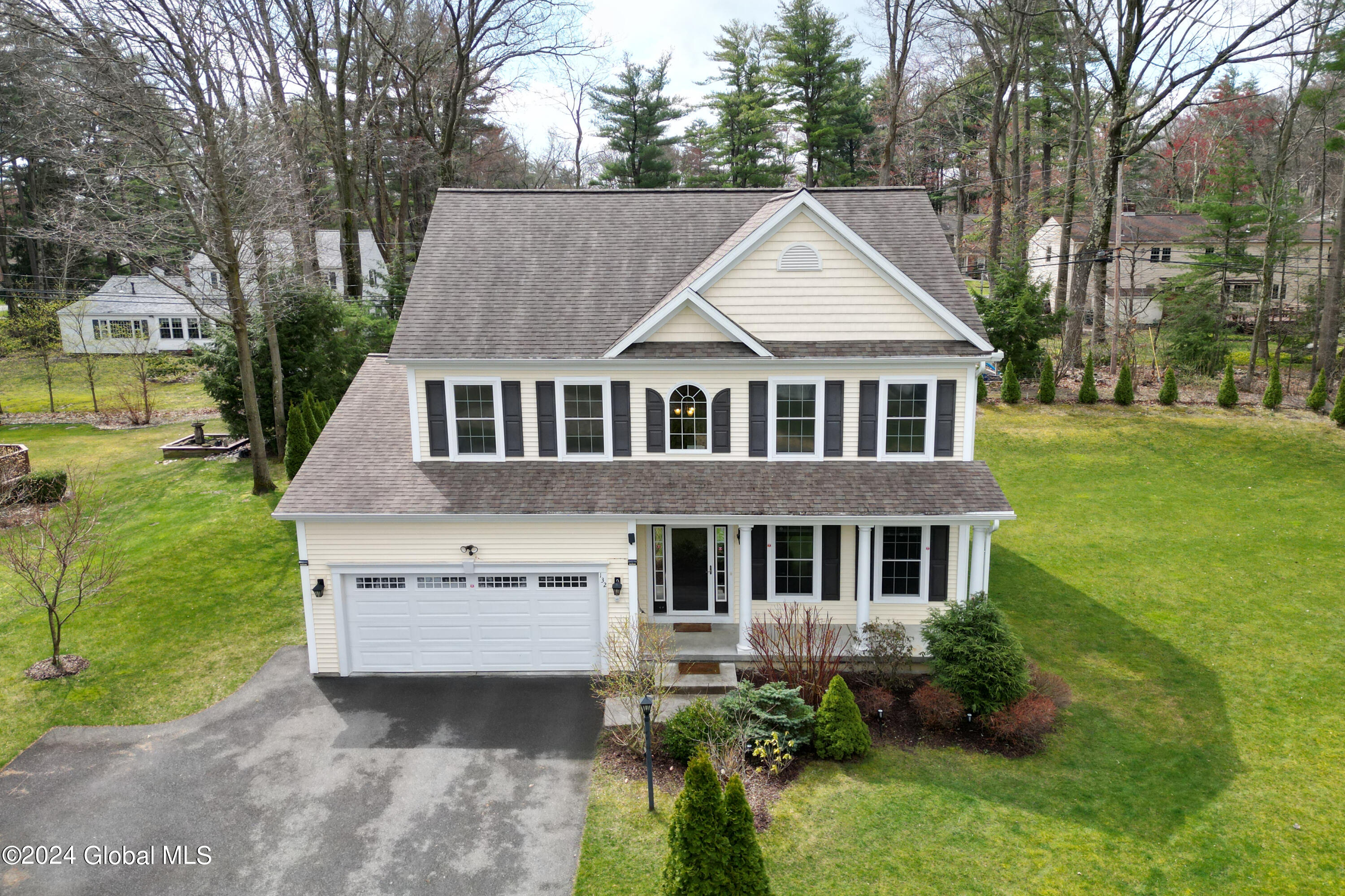 132 Denise Drive Niskayuna NY 12309