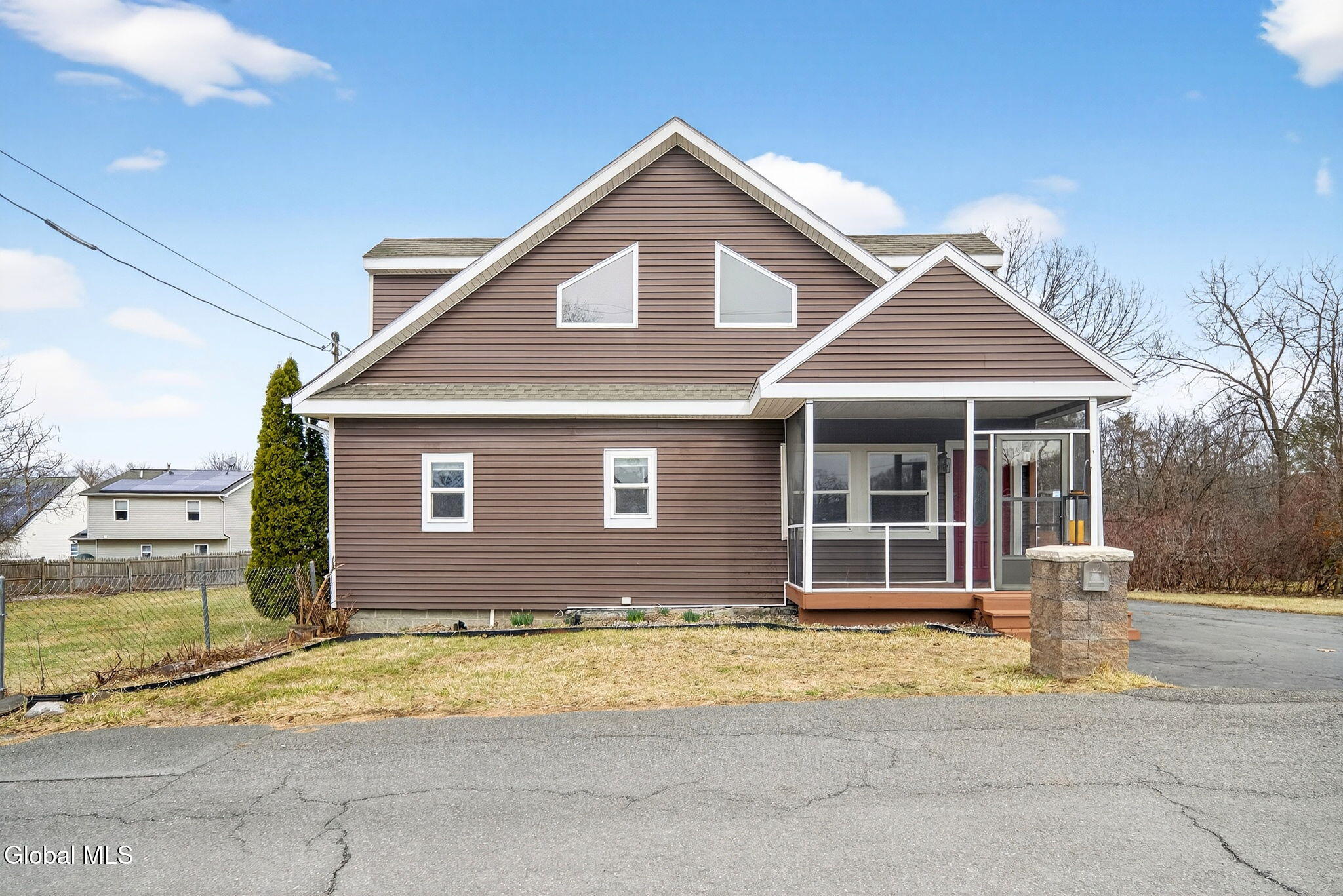 3 Newbury Street Rensselaer NY 12144