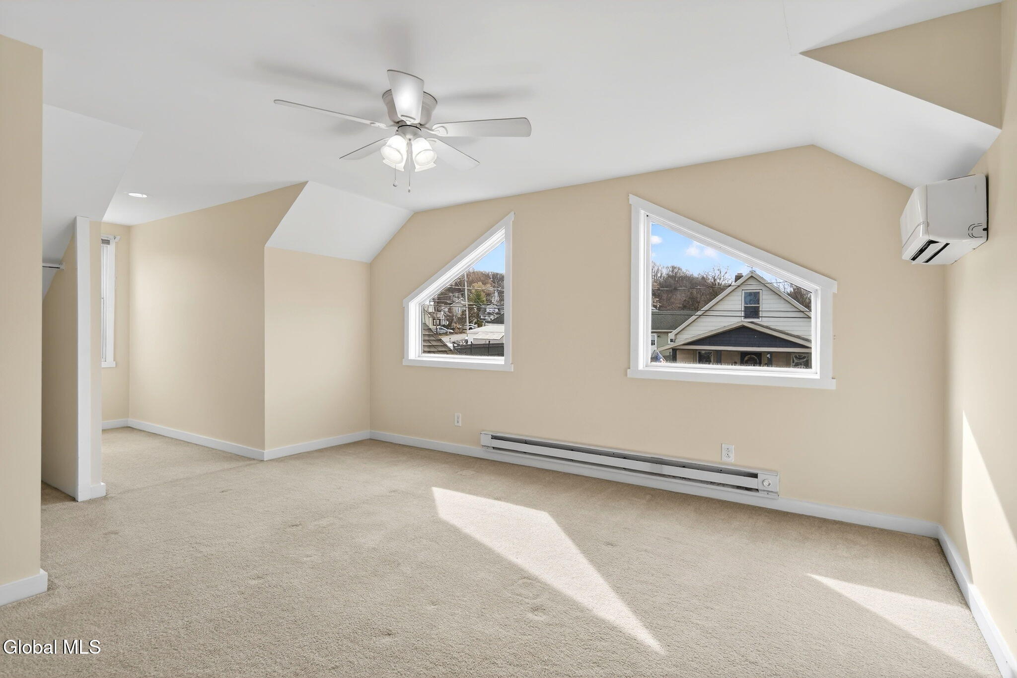 3 Newbury Street Rensselaer NY 12144