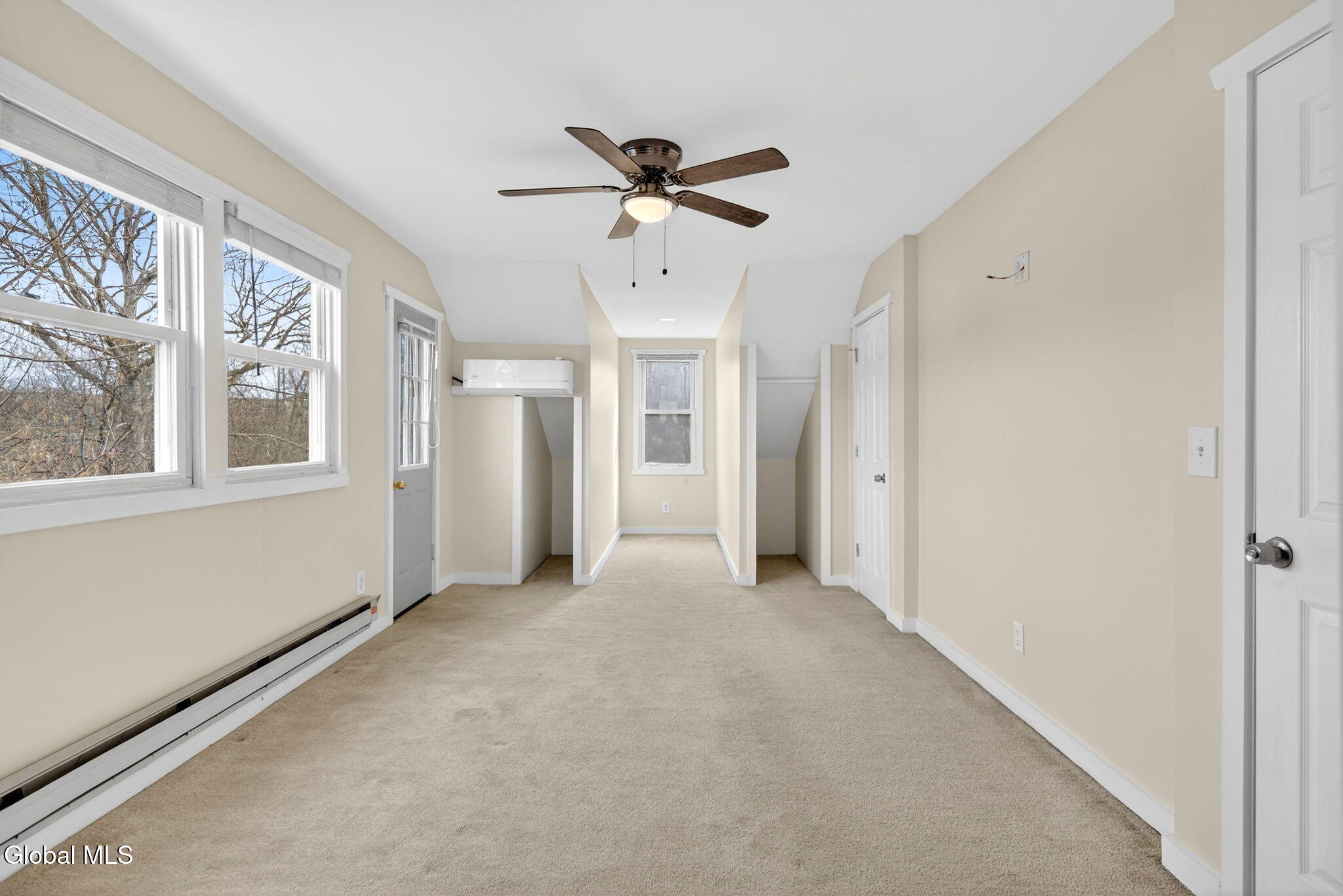 3 Newbury Street Rensselaer NY 12144