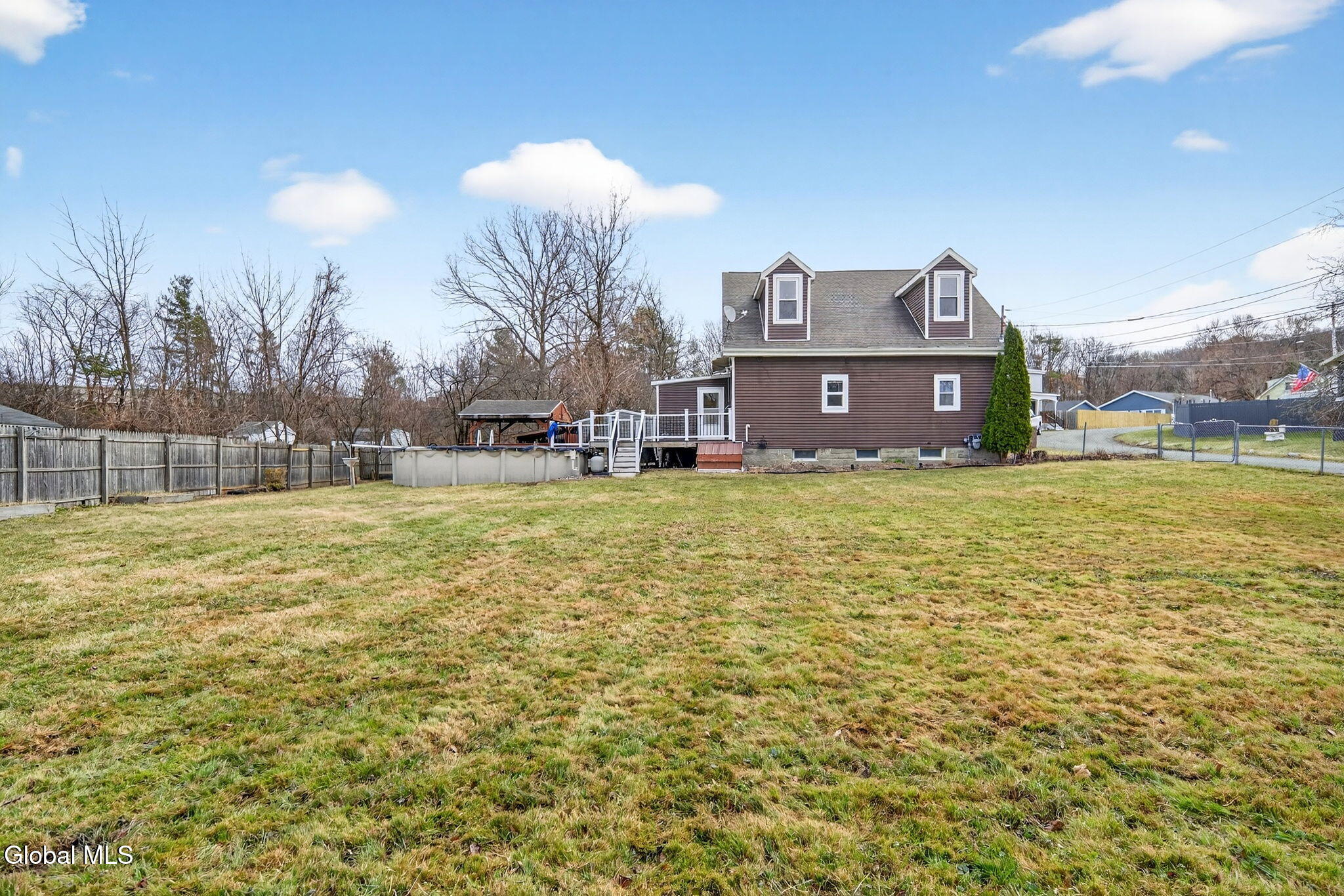3 Newbury Street Rensselaer NY 12144