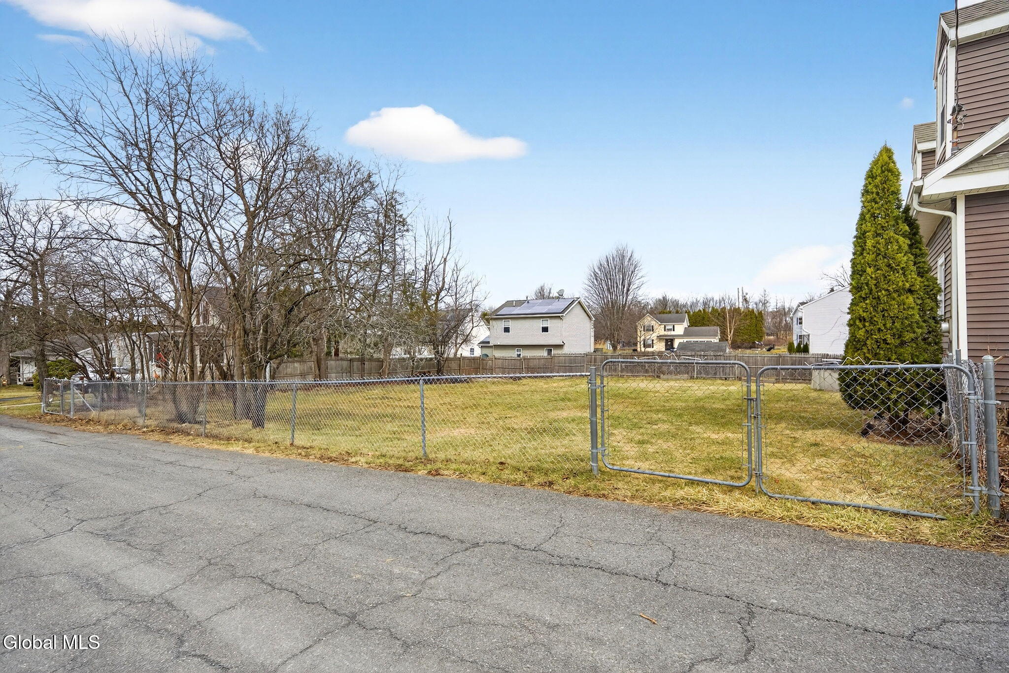 3 Newbury Street Rensselaer NY 12144