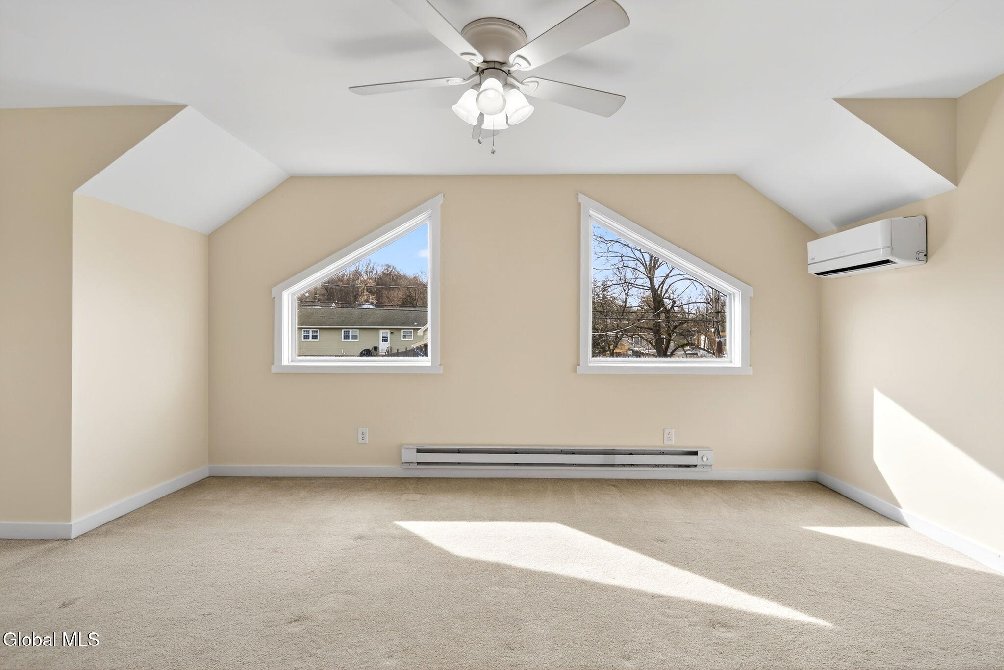 3 Newbury Street Rensselaer NY 12144