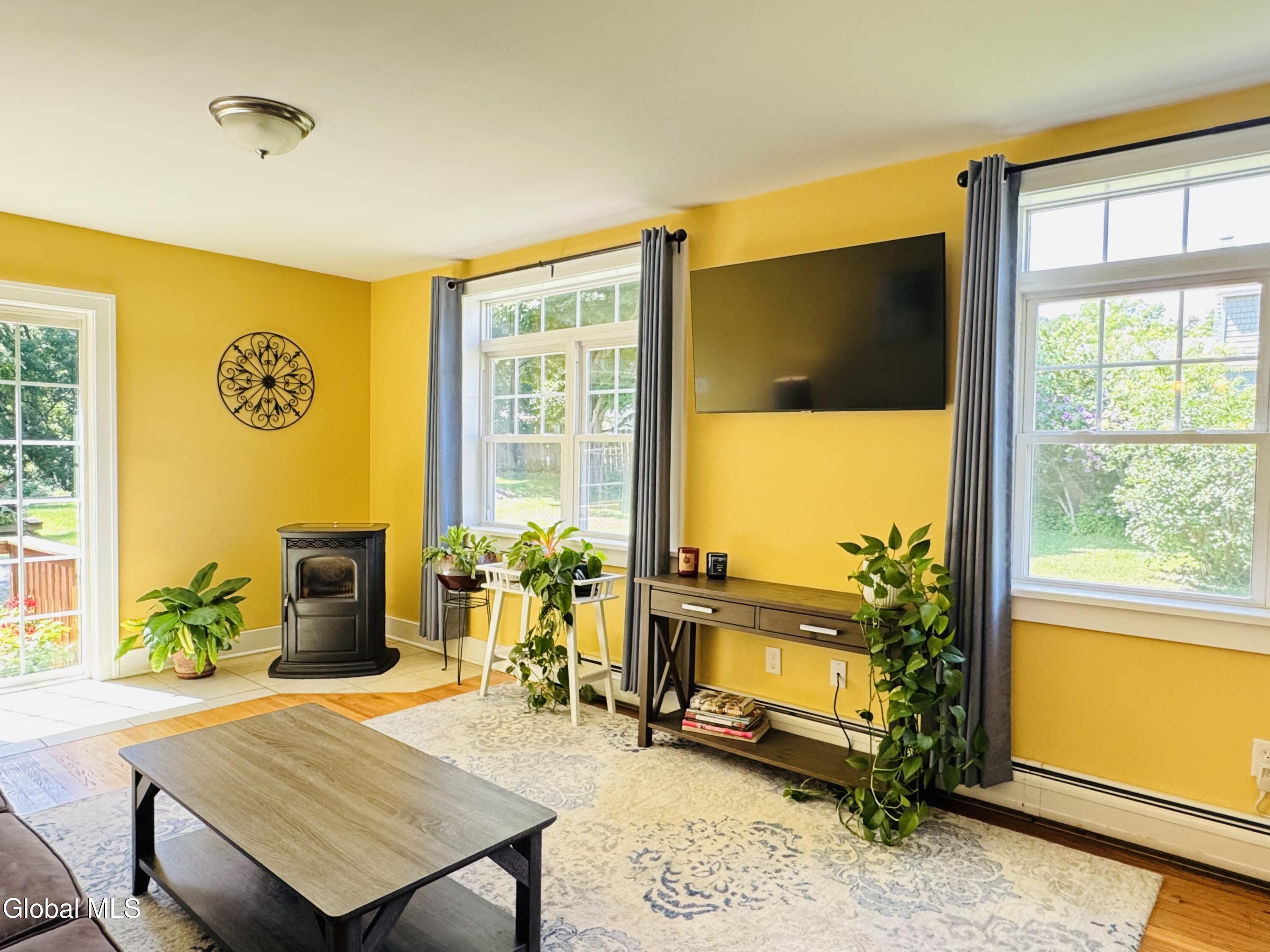 1419 Indian Fields Road Feura Bush NY 12067
