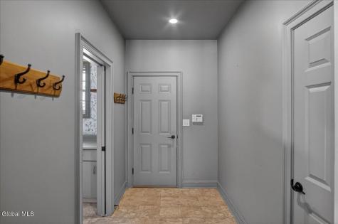 19 Berkeley Way Saratoga Springs NY 12866