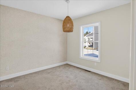 19 Berkeley Way Saratoga Springs NY 12866