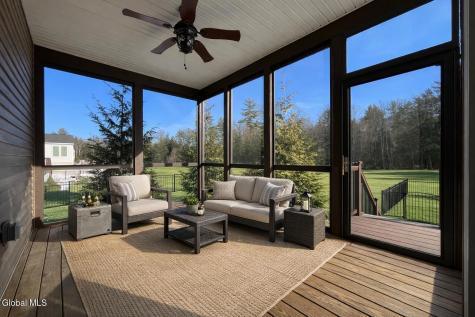 19 Berkeley Way Saratoga Springs NY 12866