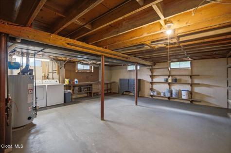48 Wertman Lane Loudonville NY 12211