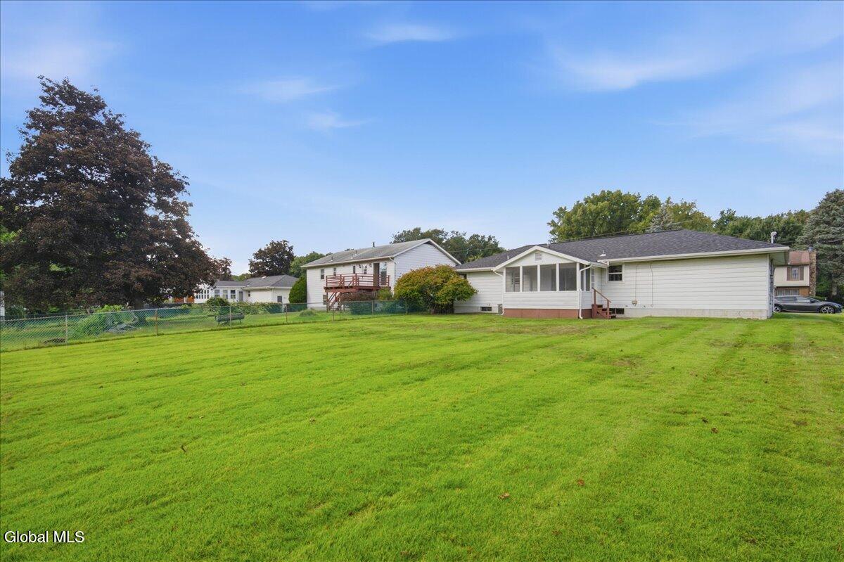 48 Wertman Lane Loudonville NY 12211