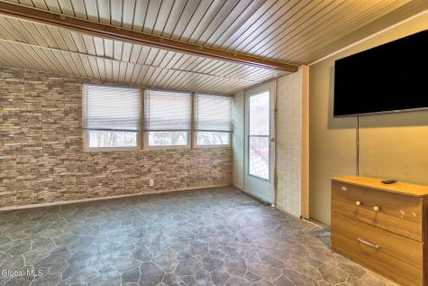 95 Johnston Avenue Cohoes NY 12047