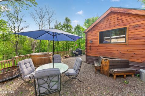 2588 New York 145 East Durham NY 12423