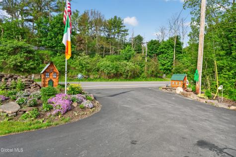 2588 New York 145 East Durham NY 12423