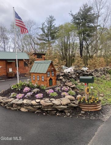 2588 New York 145 East Durham NY 12423