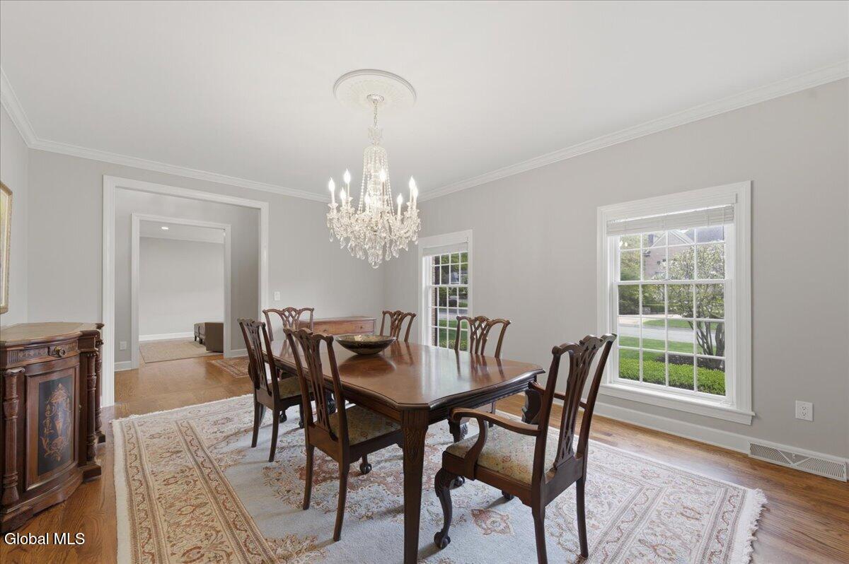 709 Waldens Pond Road Albany NY 12203
