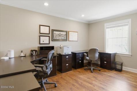 709 Waldens Pond Road Albany NY 12203