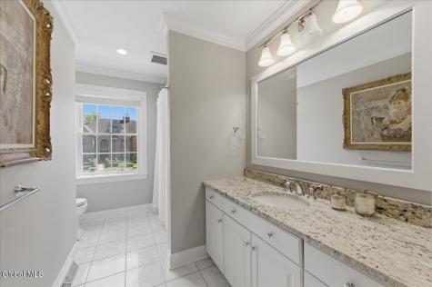 709 Waldens Pond Road Albany NY 12203