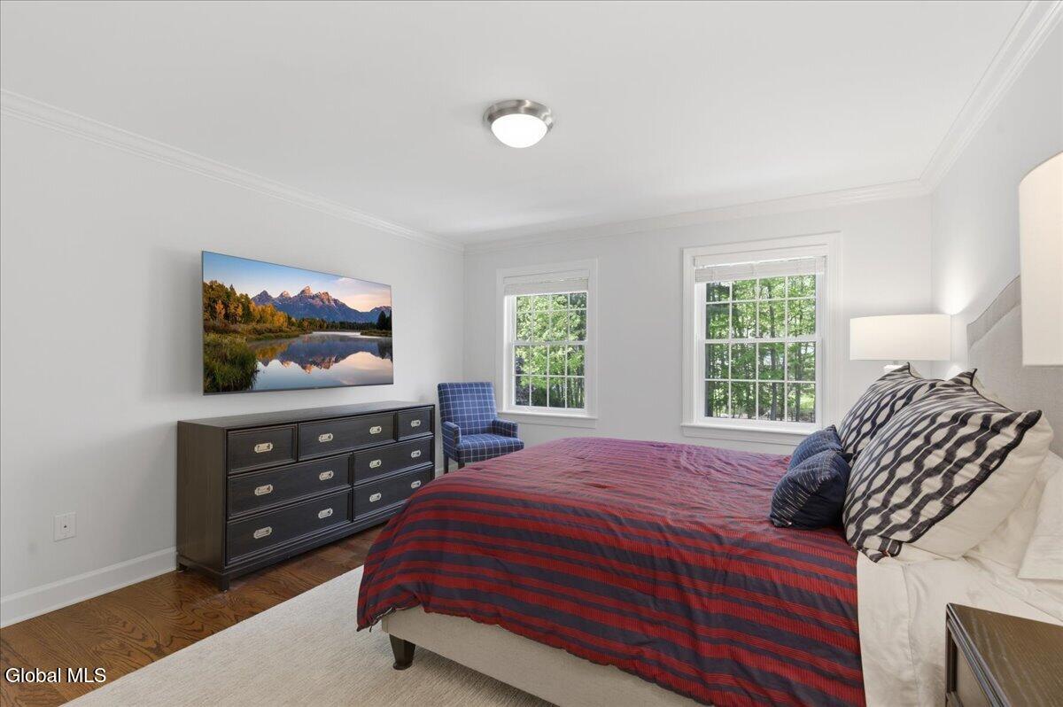 709 Waldens Pond Road Albany NY 12203