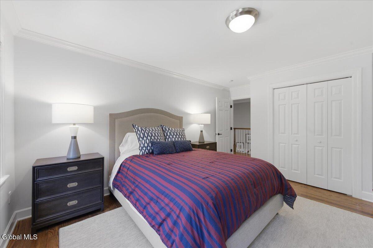 709 Waldens Pond Road Albany NY 12203