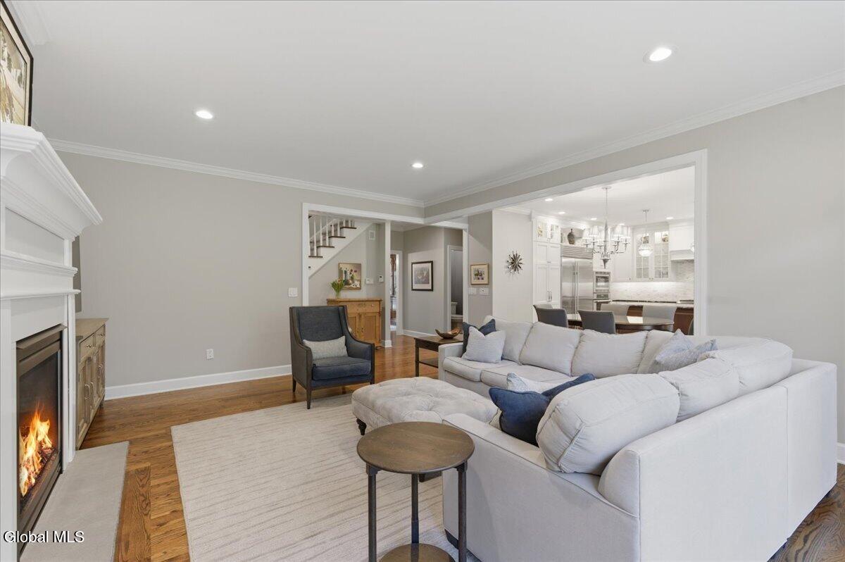 709 Waldens Pond Road Albany NY 12203