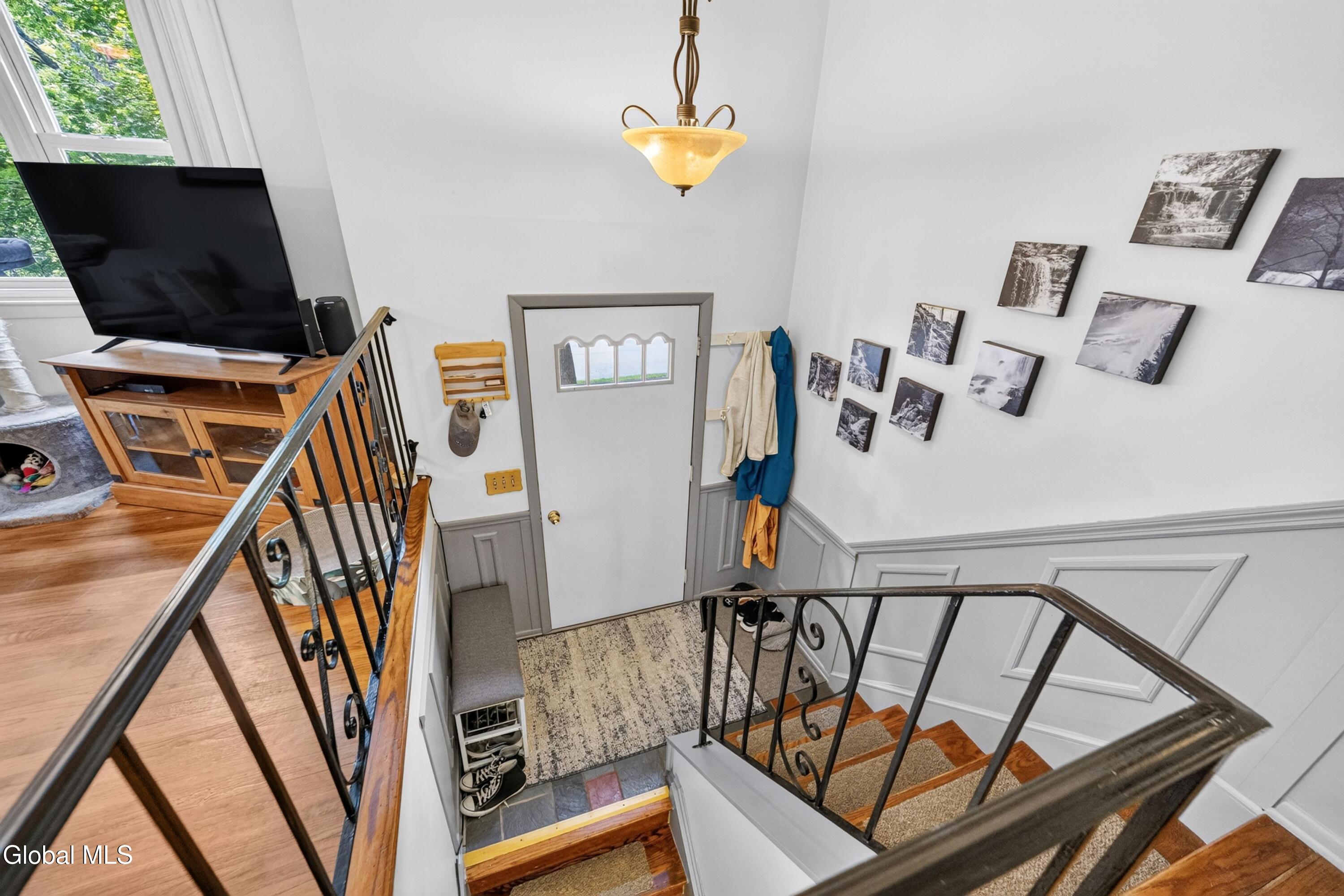 19 Chinquapin Avenue East Greenbush NY 12061