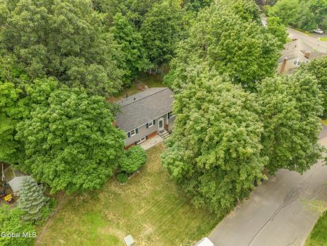 19 Chinquapin Avenue East Greenbush NY 12061