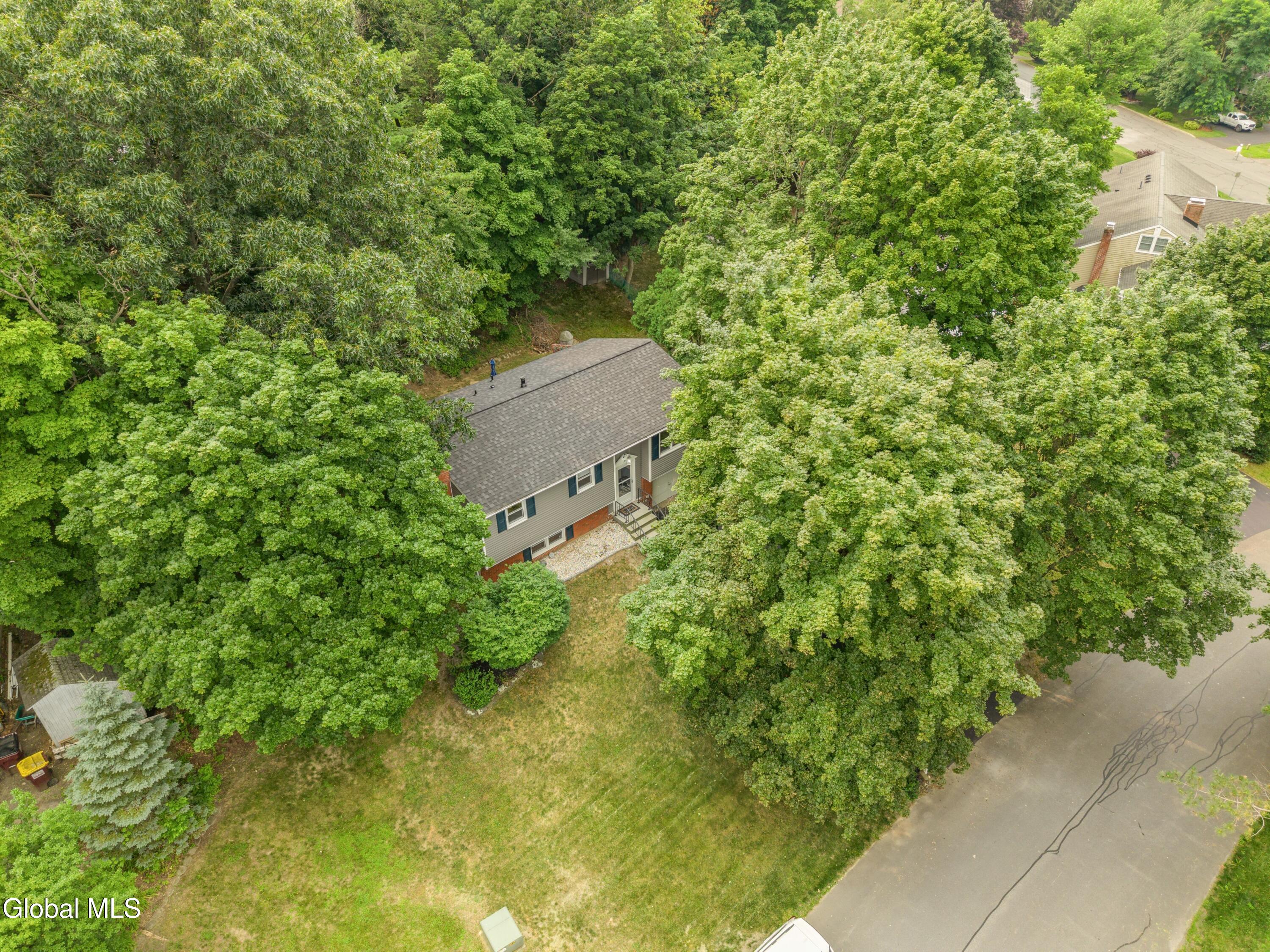 19 Chinquapin Avenue East Greenbush NY 12061